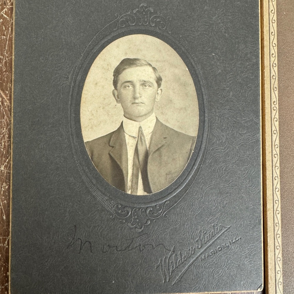 (2) Antique cabinet card Studio Photographs Wilder Studio Marion IL‎ Sherertz - Picture 8 of 9